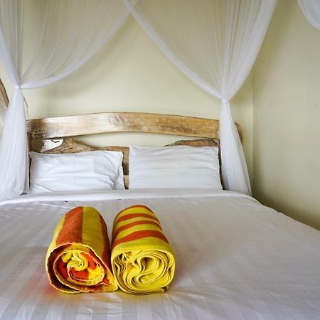 Bamboo Bali Hill Bungalows Amed Екстериор снимка