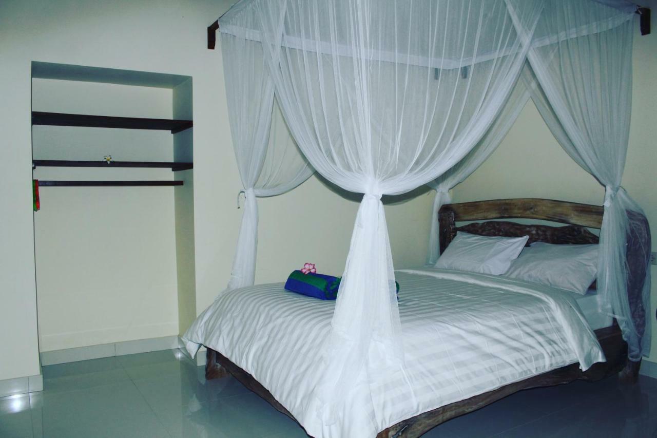 Bamboo Bali Hill Bungalows Amed Екстериор снимка