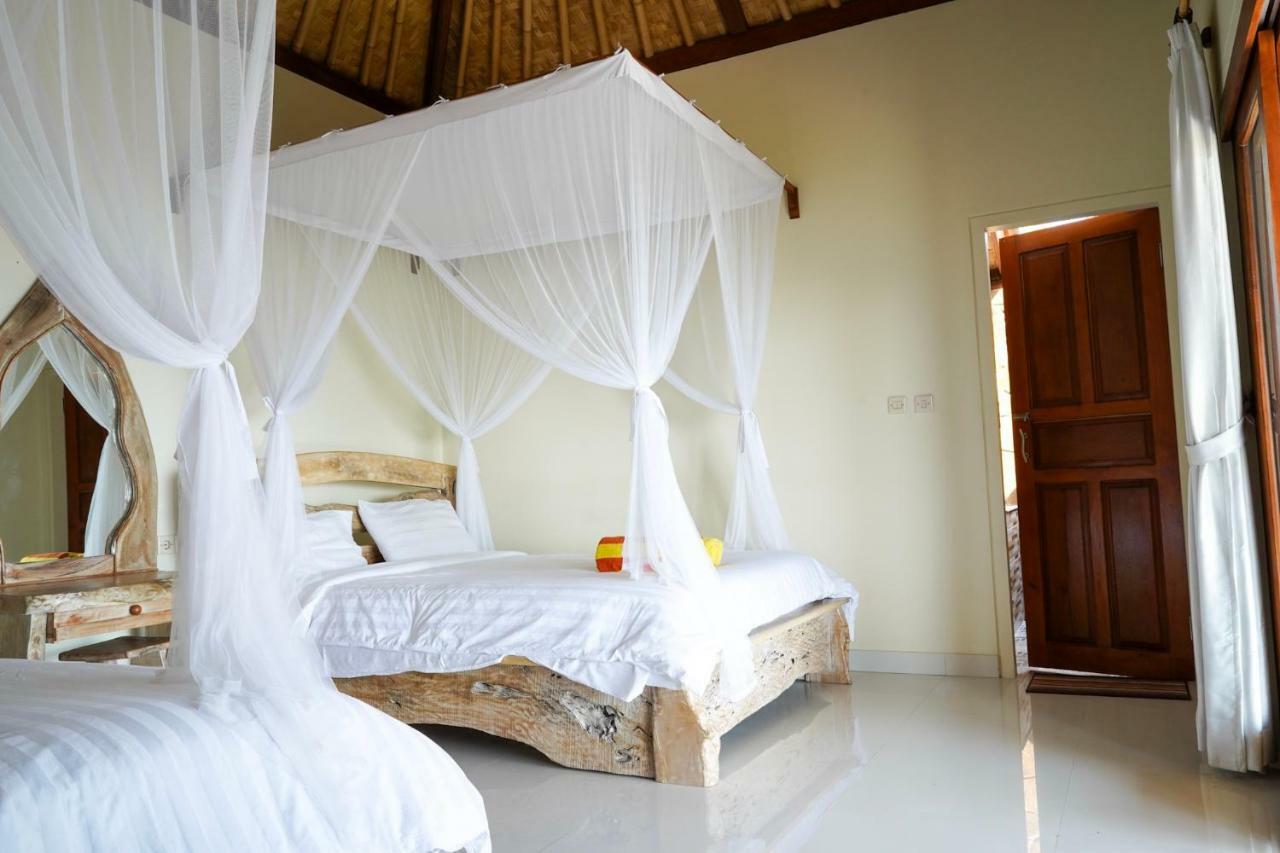 Bamboo Bali Hill Bungalows Amed Екстериор снимка